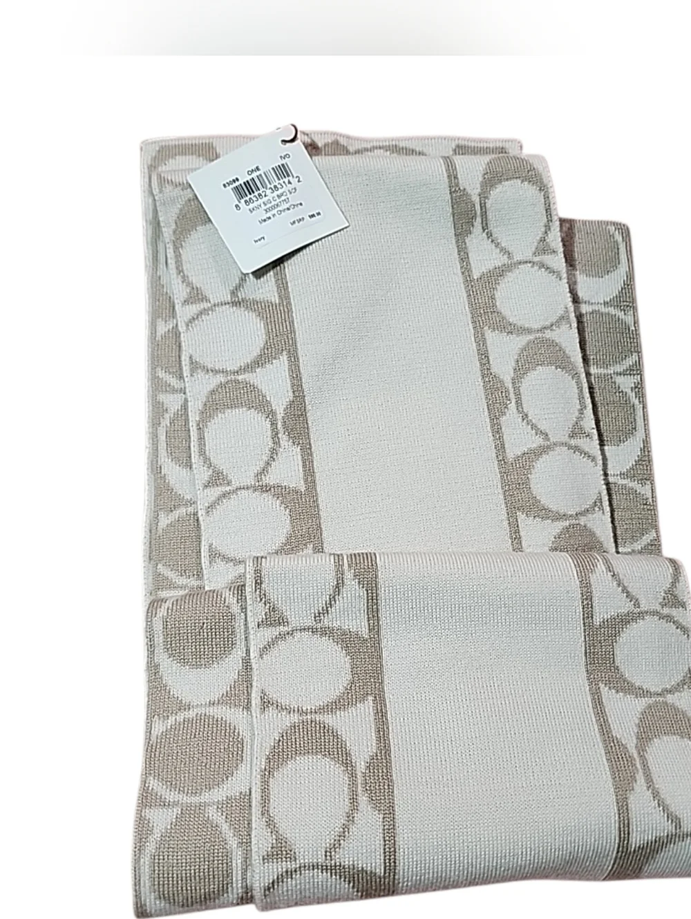 Coach Scarf, Cream Color. Nwt Authentic